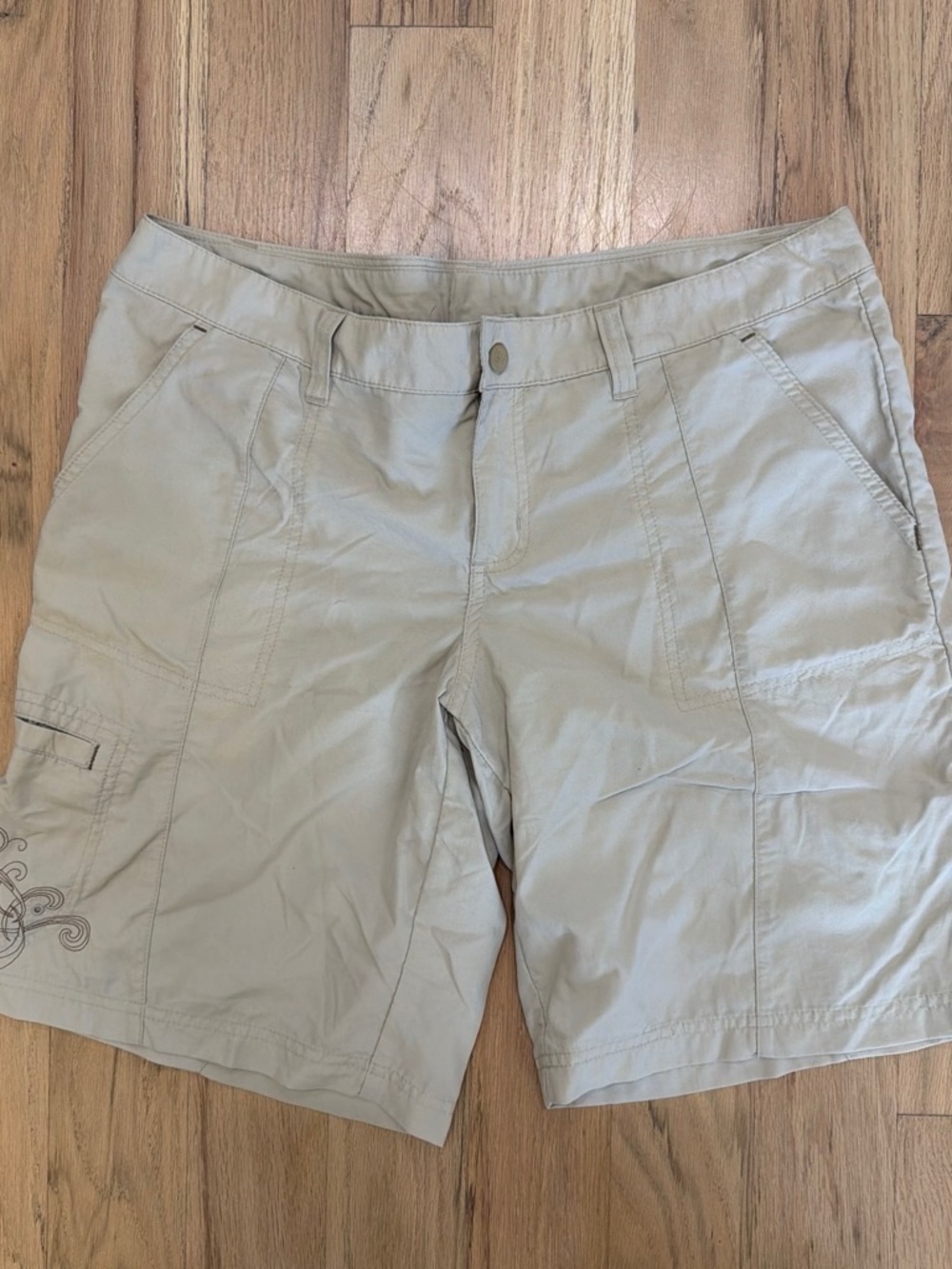 Y2K Vintage Columbia women’s cargo shorts